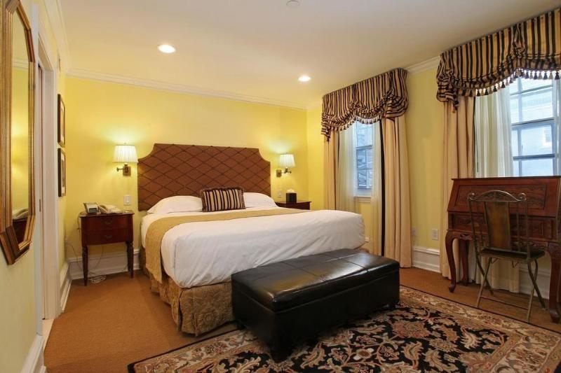 The Franklin On Rittenhouse, A Boutique